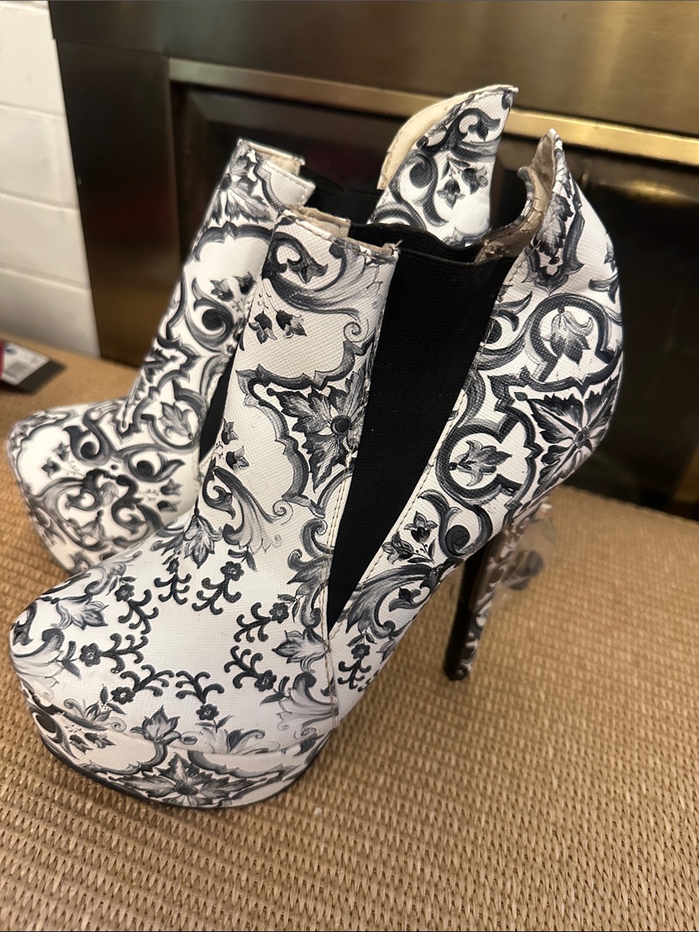 💜#65 Brand new show story platform ankle boots